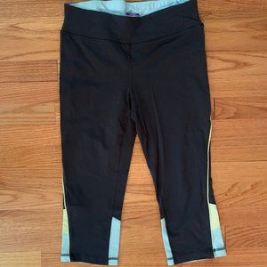 Tek Gear Shapewear Capri Workout Pant